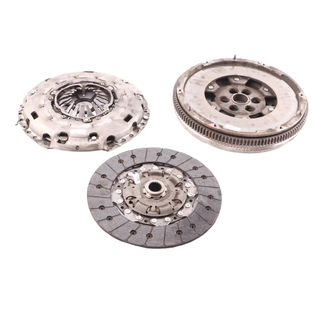 Audi A3 8P Flywheel Clutch Plate Pressure Plate Clutch Set - SKU 03L105266BQ - Part number 03L105266BQ