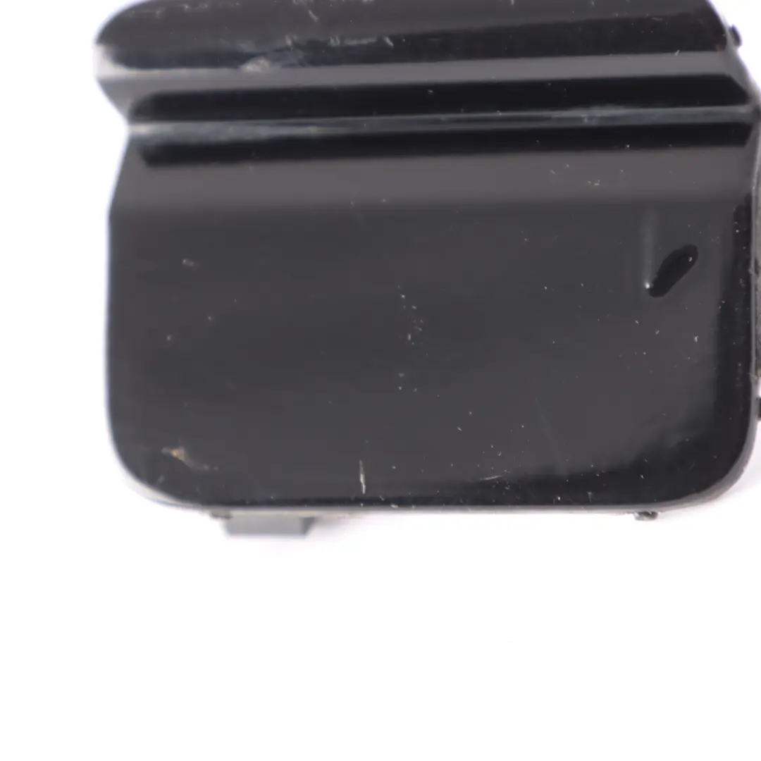 Bumper Flap Towing Eye Schwarz 2 Black - 668 to BMW 1 Series E60 LCI Rear with Part number 0422362 BMW 1 Series E60 LCI Rear Bumper Flap Towing Eye Schwarz 2 Black - 668 - SKU 0422362-SCH - Part number 0422362