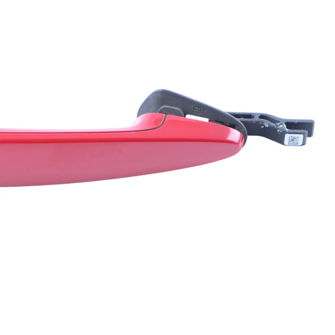 Door Handle BMW E90 E91 E92 Exterior Right O/S Karmesinrot Crimson Red A61 to with Part number 0445184 Door Handle BMW E90 E91 E92 Exterior Right O/S Karmesinrot Crimson Red A61 - SKU rhd-0445184-KAR - Part number 0445184