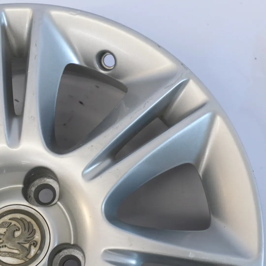 Opel Corsa D Silver Llanta de aleación ligera 16" 6J ET:40 0P033 K7 - SKU 0P033 K7-1 - Número de pieza 0P033 K7-1