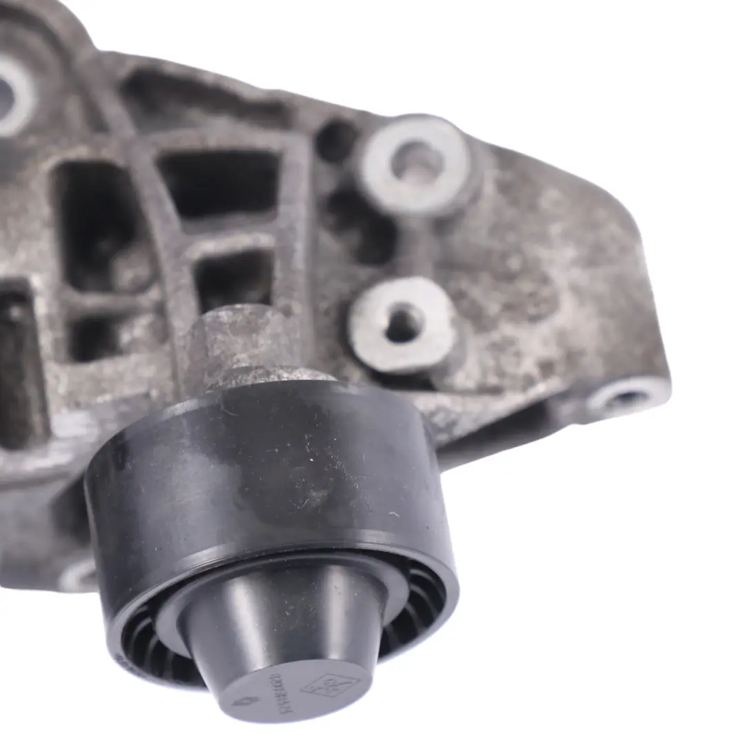 Alternator Support Bracket Mount to Renault Master II with Part number 117103703R Renault Master II Alternator Support Bracket Mount - SKU 117103703R - Part number 117103703R