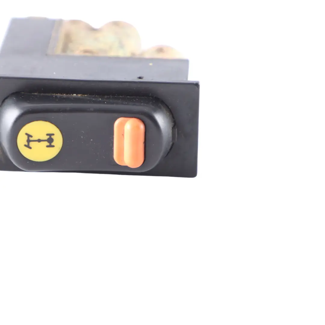 85CF Differential Lock Control Switch Differential Control Button to DAF with Part number 1207550 DAF 85CF Differential Lock Control Switch Differential Control Button - SKU 1207550 - Part number 1207550