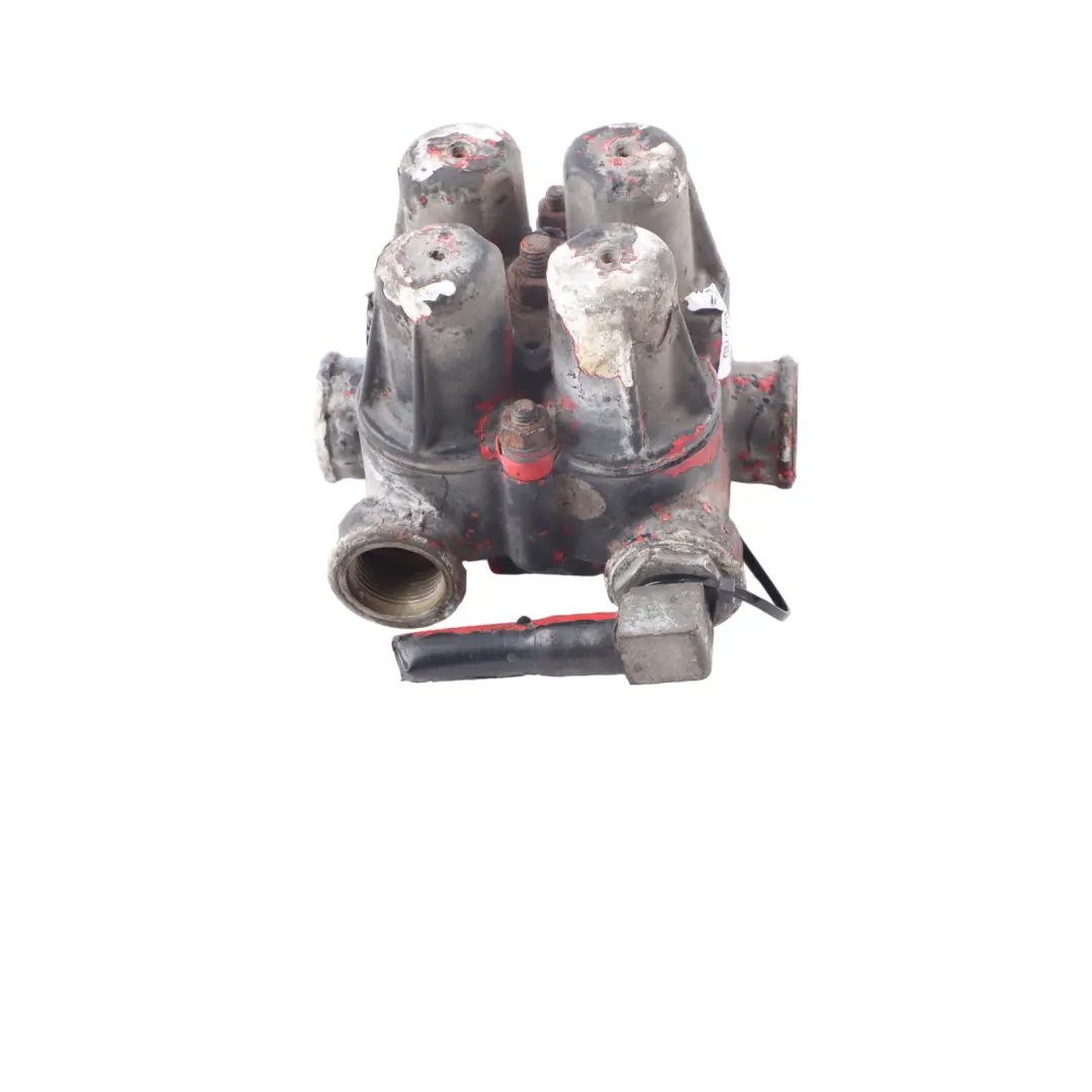 85CF Wieloobwodowy Zawór Ochronny Regulacji Ciśnienia do DAF o numerze 1238505 DAF 85CF Wieloobwodowy Zawór Ochronny Regulacji Ciśnienia - SKU 1238505 - Numer Części 1238505