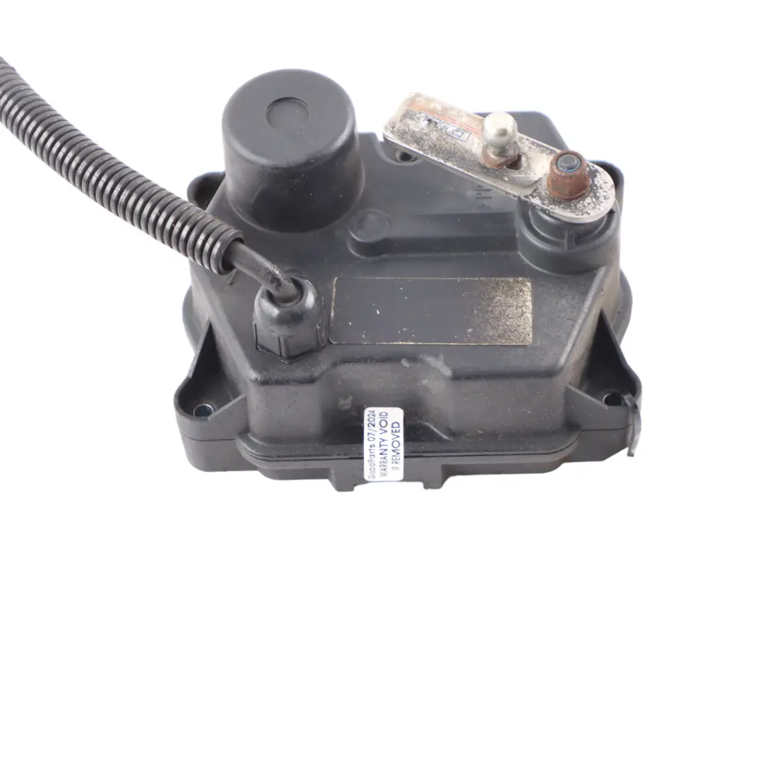 85CF Cruise Control Module Electrical Relay Actuator Motor Unit to DAF with Part number 1290396 DAF 85CF Cruise Control Module Electrical Relay Actuator Motor Unit - SKU 1290396 - Part number 1290396