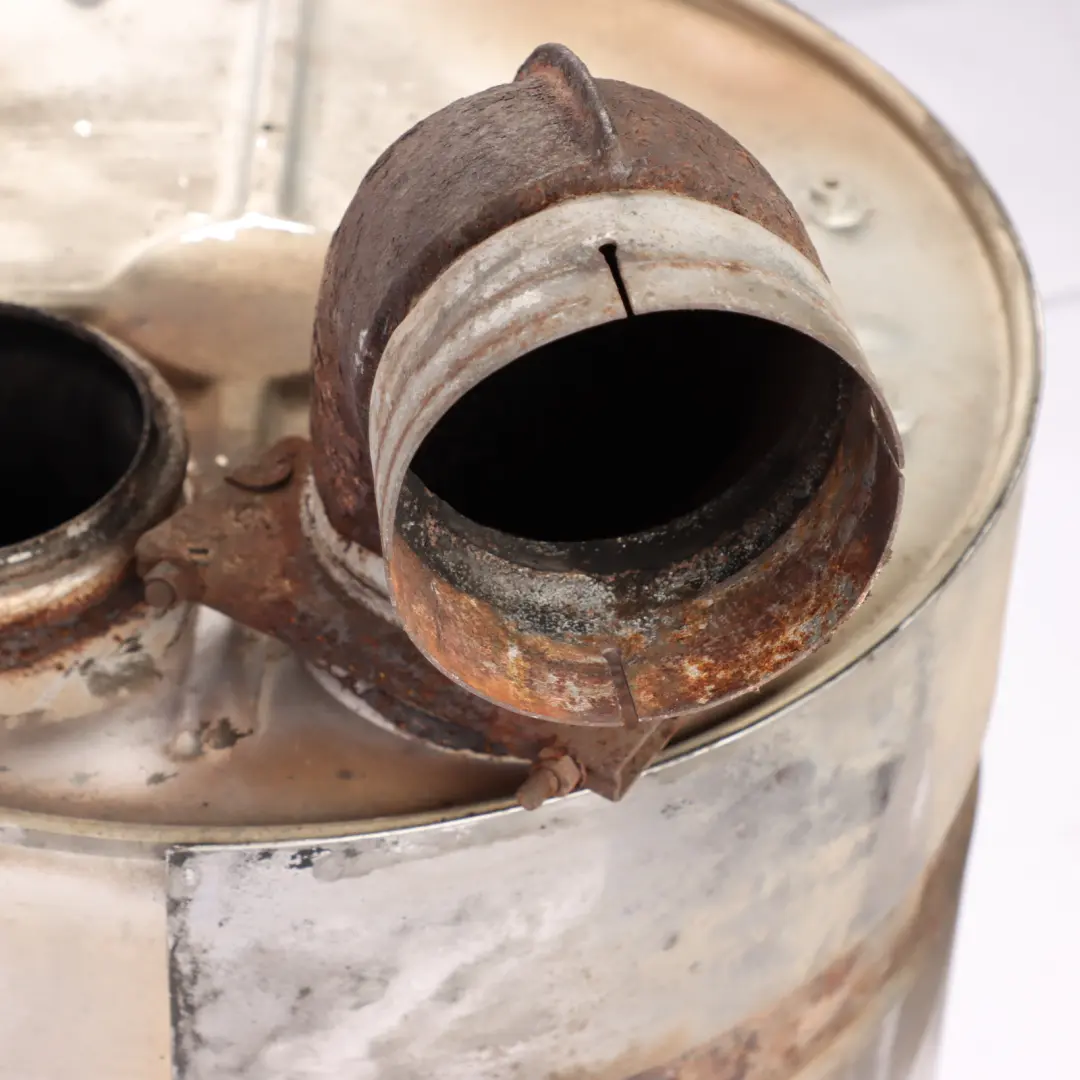 75CF 85CF Exhaust Silencer Muffler Exhaust System Pipe to DAF with Part number 1318034 DAF 75CF 85CF Exhaust Silencer Muffler Exhaust System Pipe - SKU 1318034 - Part number 1318034