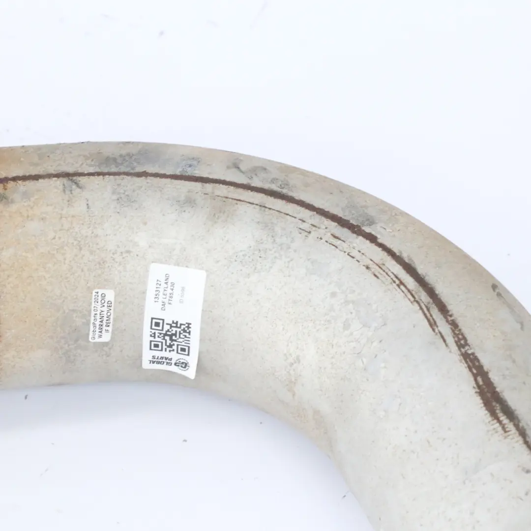 85CF Exhaust Manifold Line Pipe Hose Exhaust Air Downpipe to DAF with Part number 1353127 DAF 85CF Exhaust Manifold Line Pipe Hose Exhaust Air Downpipe - SKU 1353127 - Part number 1353127