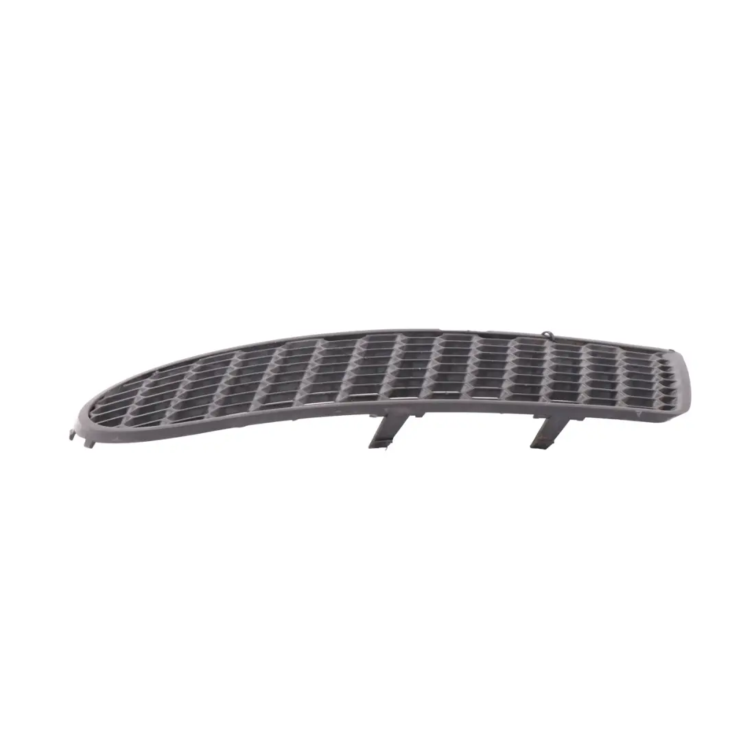Paraurti anteriore Griglia inferiore sinistra per Volkswagen New Beetle con numero di parte 1C0807683H Volkswagen New Beetle Paraurti anteriore Griglia inferiore sinistra - SKU 1C0807683H - Numero di parte 1C0807683H