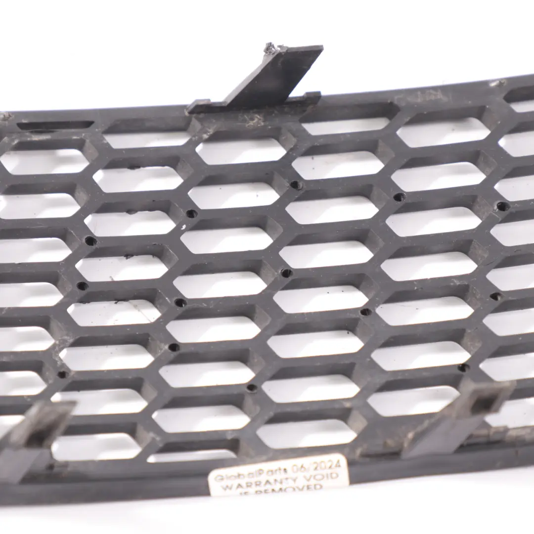 Volkswagen New Beetle Parachoques Delantero Tapa Rejilla Derecha - SKU 1C0807684A - Número de pieza 1C0807684A