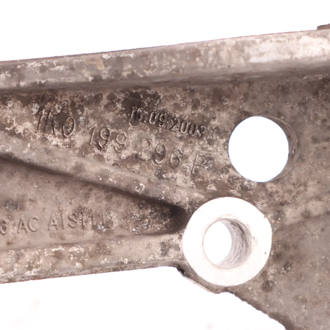 Wishbone Bracket Brazo Derecho Suspensión para Volkswagen Touran 1T con número de pieza 1K0199296F Volkswagen Touran 1T Wishbone Bracket Brazo Derecho Suspensión - SKU 1K0199296F - Número de pieza 1K0199296F