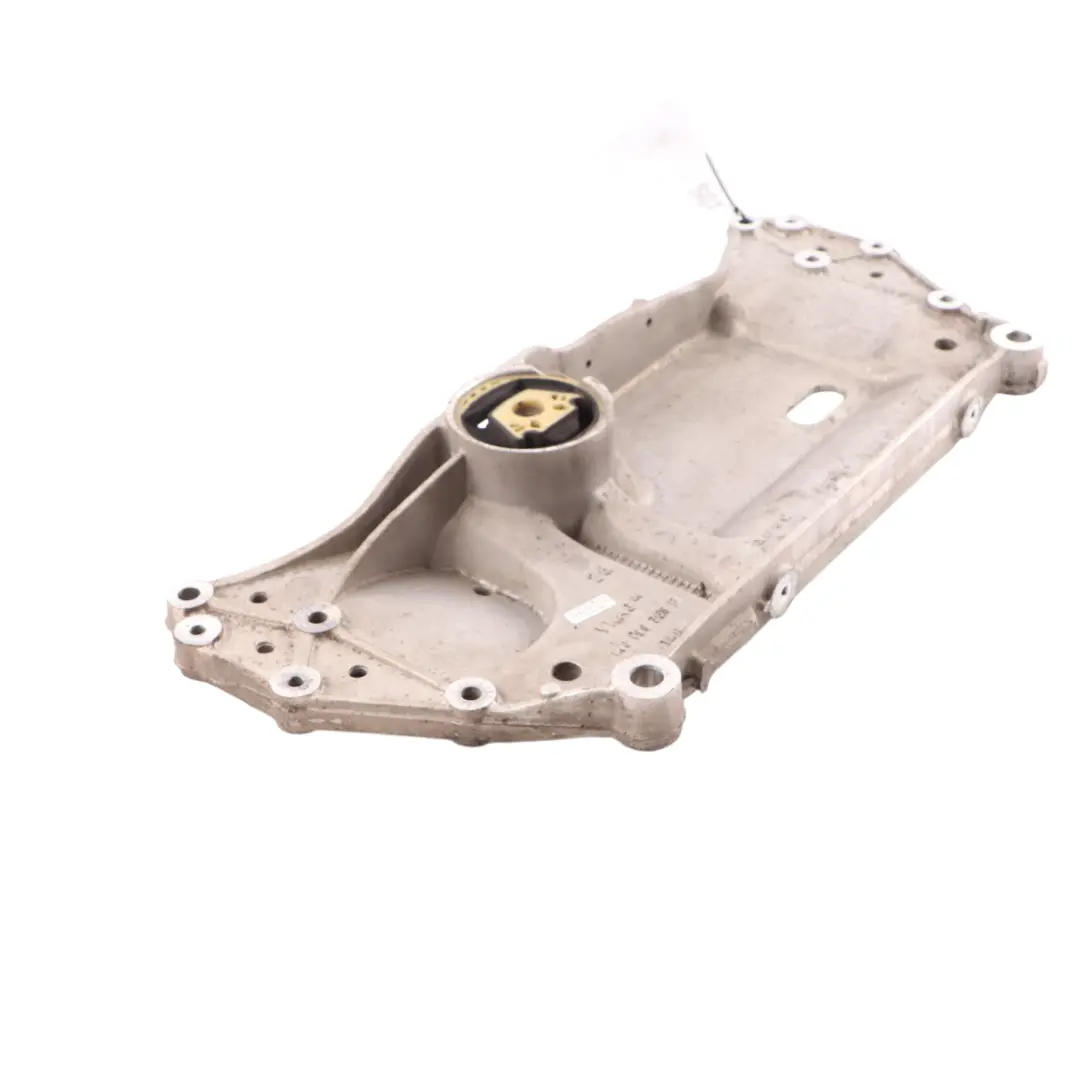 Volkswagen Golf 5 Soporte Montaje Viga Eje Cuna Subchasis Delantero - SKU 1K0199369F - Número de pieza 1K0199369F