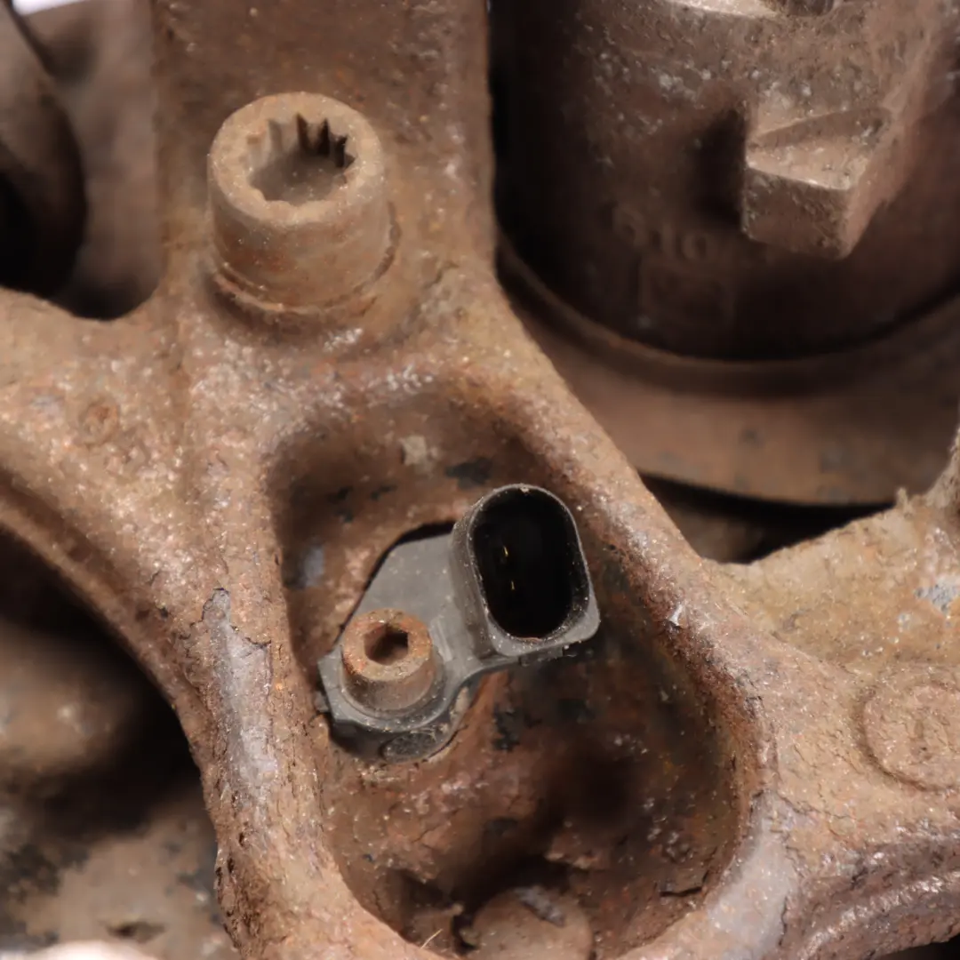 Right O/S Wheel Carrier Suspension Leg Wheel Hub to Volkswagen Touran 1T Rear with Part number 1K0505436AC Volkswagen Touran 1T Rear Right O/S Wheel Carrier Suspension Leg Wheel Hub - SKU 1K0505436AC-1 - Part number 1K0505436AC