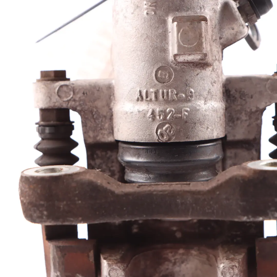 Bremssattel Hinten Rechts Rad Brems Einheit für Audi A3 8P mit Teilenummer 1K0615424J Audi A3 8P Bremssattel Hinten Rechts Rad Brems Einheit - SKU 1K0615424J - Teilenummer 1K0615424J