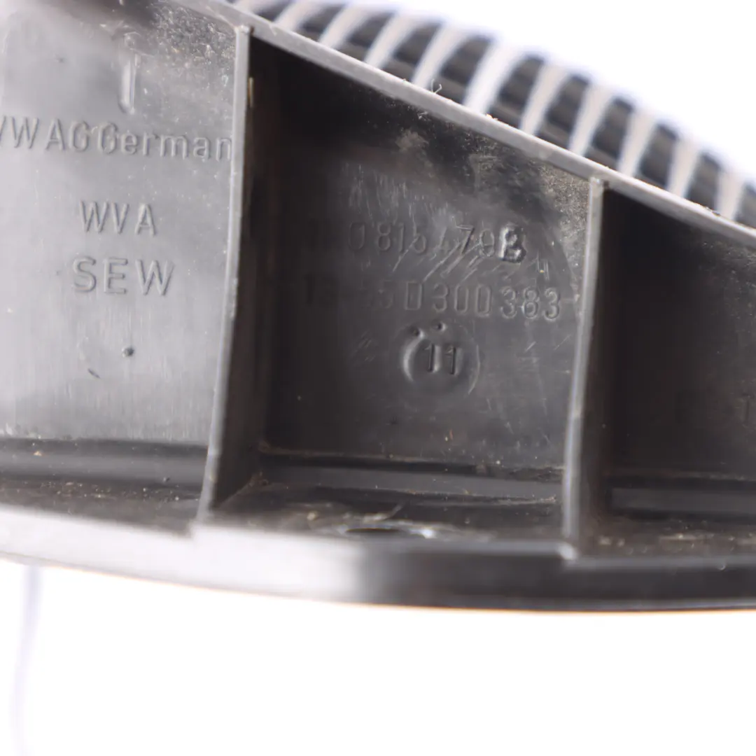 Riscaldatore Presa d'aria Copertura per Audi A3 8P Volkswagen Golf 5 con numero di parte 1K0815479B Audi A3 8P Volkswagen Golf 5 Riscaldatore Presa d'aria Copertura - SKU 1K0815479B - Numero di parte 1K0815479B