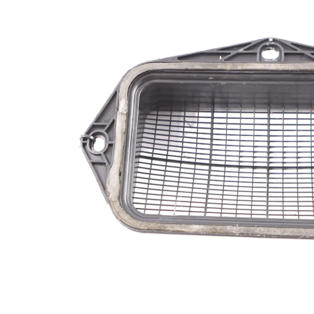 Audi A3 8P Volkswagen Golf 5 Riscaldatore Presa d'aria Copertura - SKU 1K0815479B - Numero di parte 1K0815479B