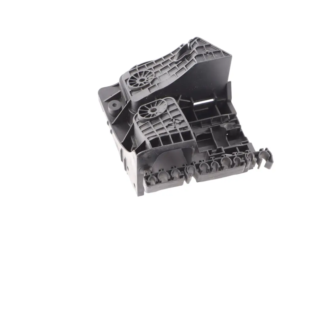 Audi A3 8P Soporte Caja Fusibles Relé Principal - SKU 1K0907361C - Número de pieza 1K0907361C