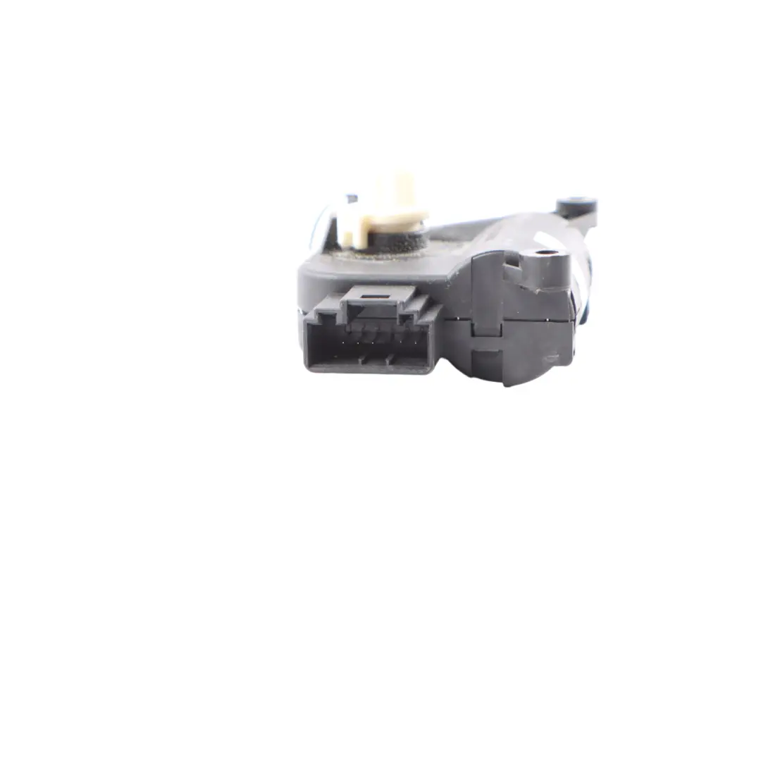 Actuador Motor Aleta Calefacción Izquierda 1K2907511C para VW Volkswagen Touran 1T con número de pieza 1K0907511 VW Volkswagen Touran 1T Actuador Motor Aleta Calefacción Izquierda 1K2907511C - SKU 1K0907511 - Número de pieza 1K0907511