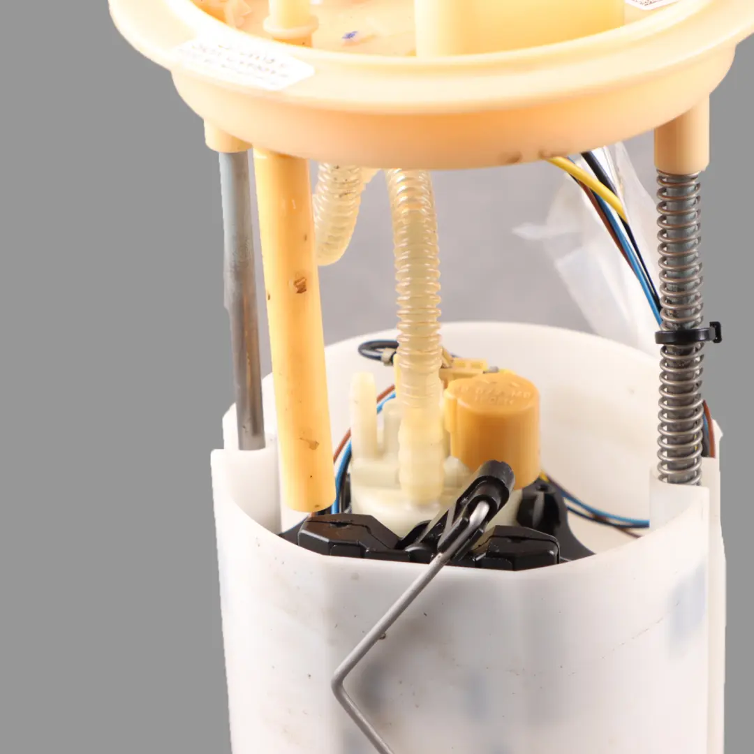 Control Fuel Pump Tank Sender Pump Unit to Audi A3 8P 2.0 TDI Diesel with Part number 1K0919050AB Audi A3 8P 2.0 TDI Diesel Control Fuel Pump Tank Sender Pump Unit - SKU 1K0919050AB - Part number 1K0919050AB