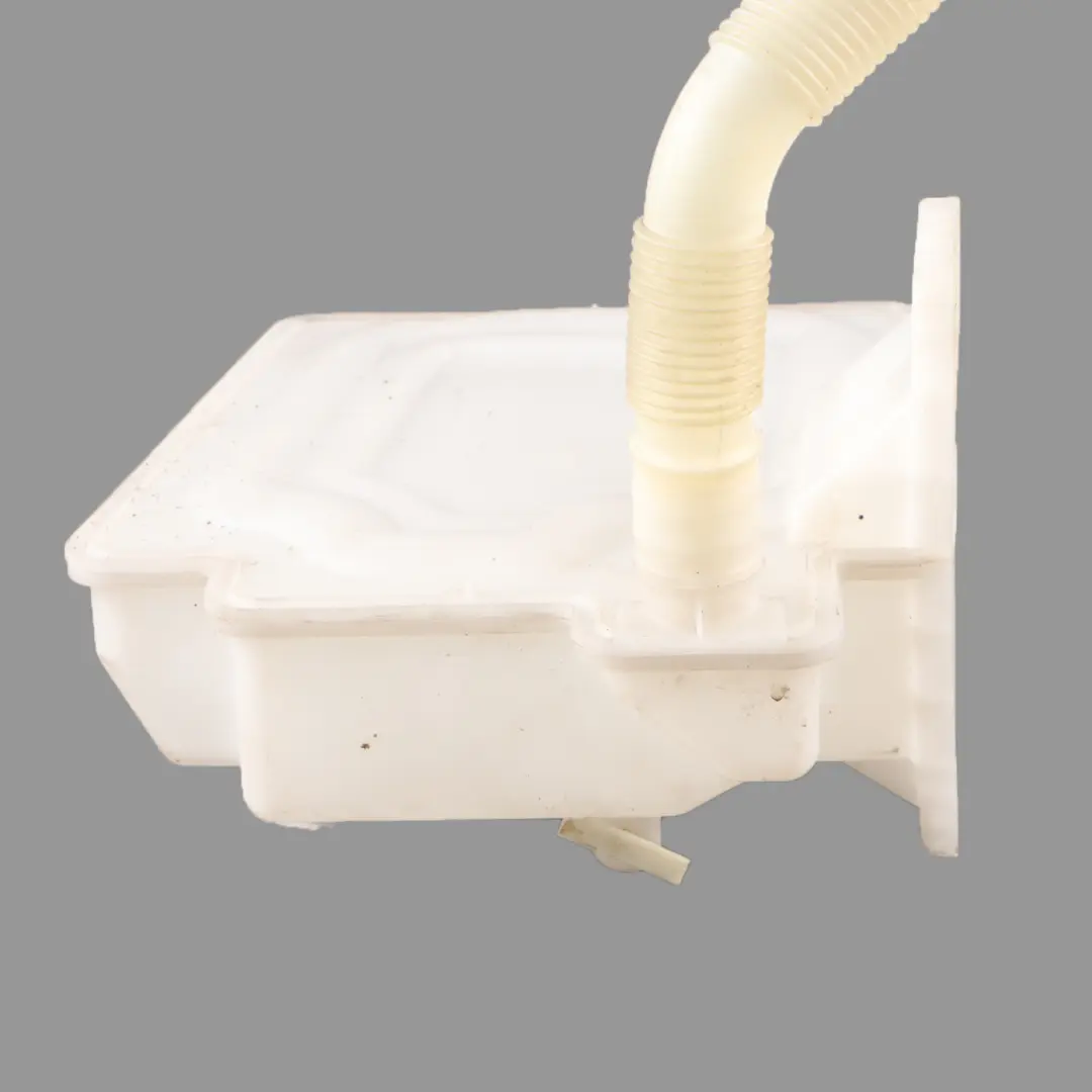 Parabrisas Depósito Líquido Lavaparabrisas Cuello Tubería para Audi A3 8P con número de pieza 1K0955453S Audi A3 8P Parabrisas Depósito Líquido Lavaparabrisas Cuello Tubería - SKU 1K0955453S - Número de pieza 1K0955453S