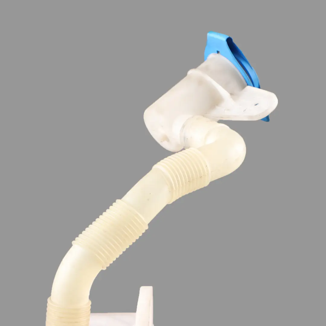 Screen Shield Washer Fluid Tank Reservoir Pipe Neck to Audi A3 8P Wind with Part number 1K0955453S Audi A3 8P Wind Screen Shield Washer Fluid Tank Reservoir Pipe Neck - SKU 1K0955453S - Part number 1K0955453S
