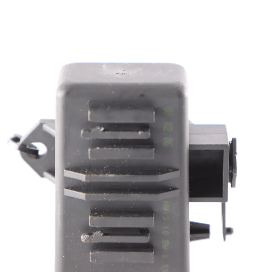 Volkswagen VW Touran 1T Seat Heating Control Unit Module ECU - SKU 1K0959772 - Part number 1K0959772