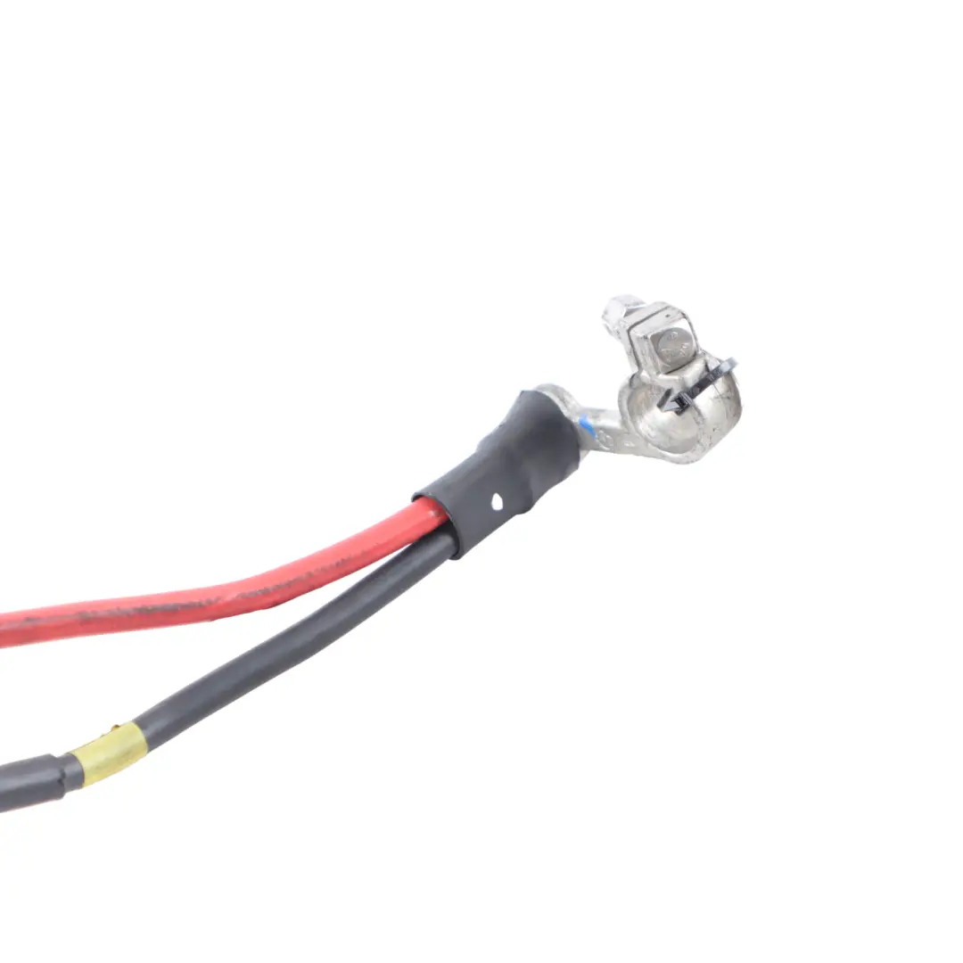 Cavo terminale positivo della batteria Cablaggio per Audi A3 8P con numero di parte 1K0971228AA Audi A3 8P Cavo terminale positivo della batteria Cablaggio - SKU 1K0971228AA - Numero di parte 1K0971228AA
