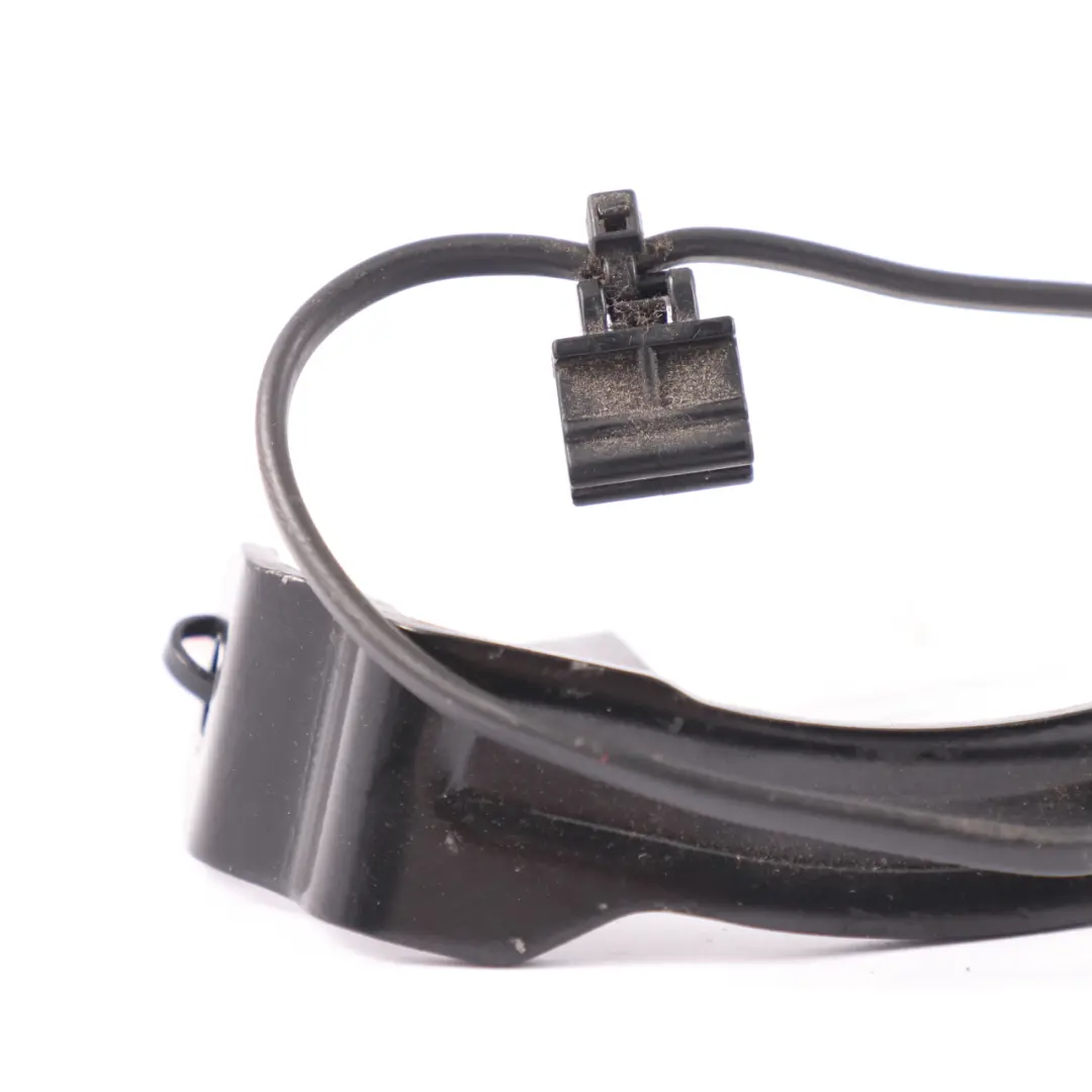 VW Caddy 2K Boucle de ceinture de sécurité avant droite Tendeur - SKU 1K3857756BA - Numéro de pièce 1K3857756BA