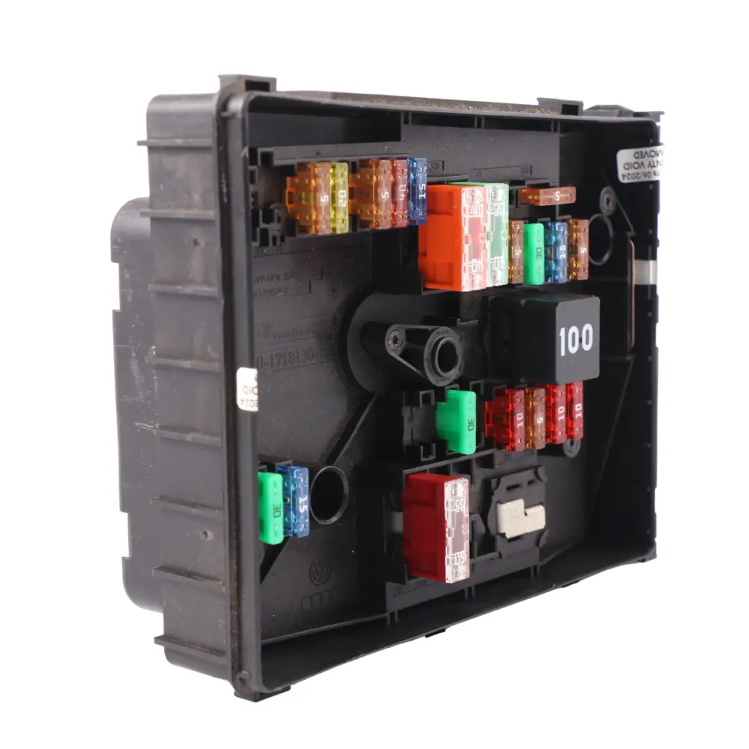 Fuse Box Control Unit Power Distribution VW Volkswagen Caddy Maxi - SKU 1KO937125D - Part number 1KO937125D