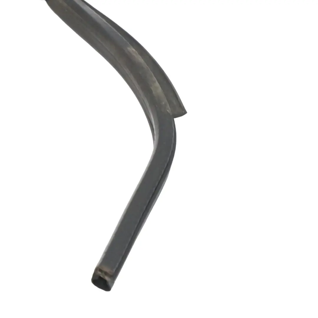 Capó Sello Motor Goma Junta para VW Volkswagen Caddy Maxi con número de pieza 1T0823723C VW Volkswagen Caddy Maxi Capó Sello Motor Goma Junta - SKU 1T0823723C - Número de pieza 1T0823723C