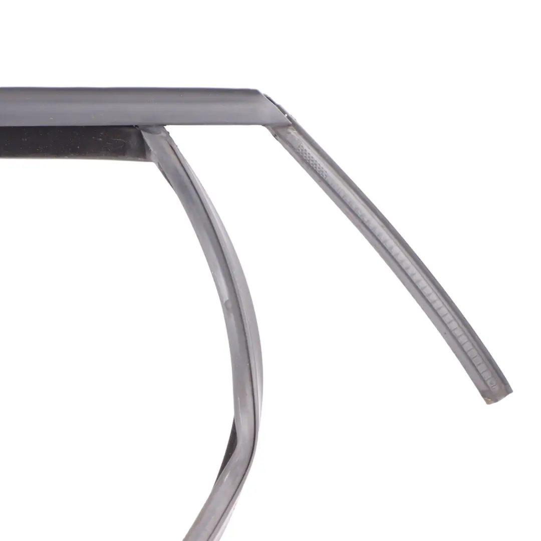 Window Gasket Door Front Right O/S Seal Rubber to Volkswagen Touran 1T with Part number 1T0837432E Volkswagen Touran 1T Window Gasket Door Front Right O/S Seal Rubber - SKU 1T0837432E - Part number 1T0837432E