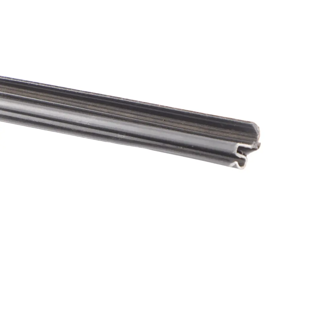 Joint Bande Vitre Porte Avant Gauche pour Volkswagen VW Touran 1T à propos du numéro de pièce 1T0837471B Volkswagen VW Touran 1T Joint Bande Vitre Porte Avant Gauche - SKU 1T0837471B - Numéro de pièce 1T0837471B