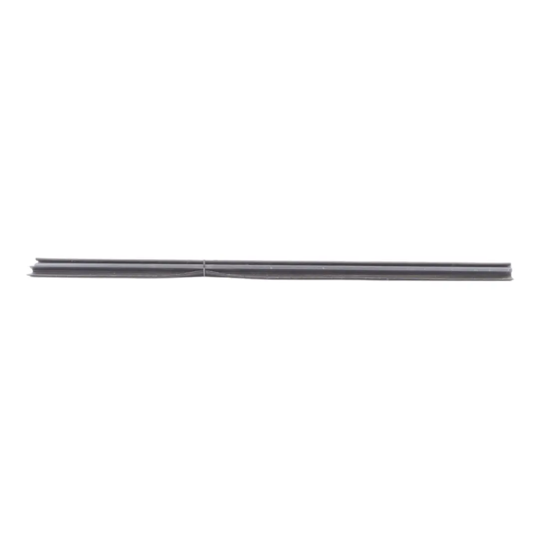 Volkswagen VW Touran 1T Front Door Window Seal Gasket Strip Right O/S - SKU 1T0837472B - Part number 1T0837472B