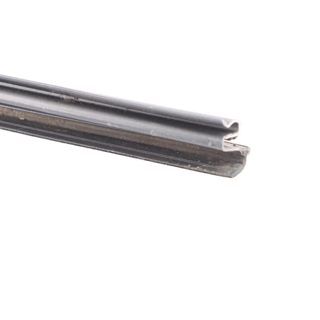  Window Seal Volkswagen VW Touran 1T Door Front Right O/S Gasket Strip - SKU 1T0837472B - Part number 1T0837472B