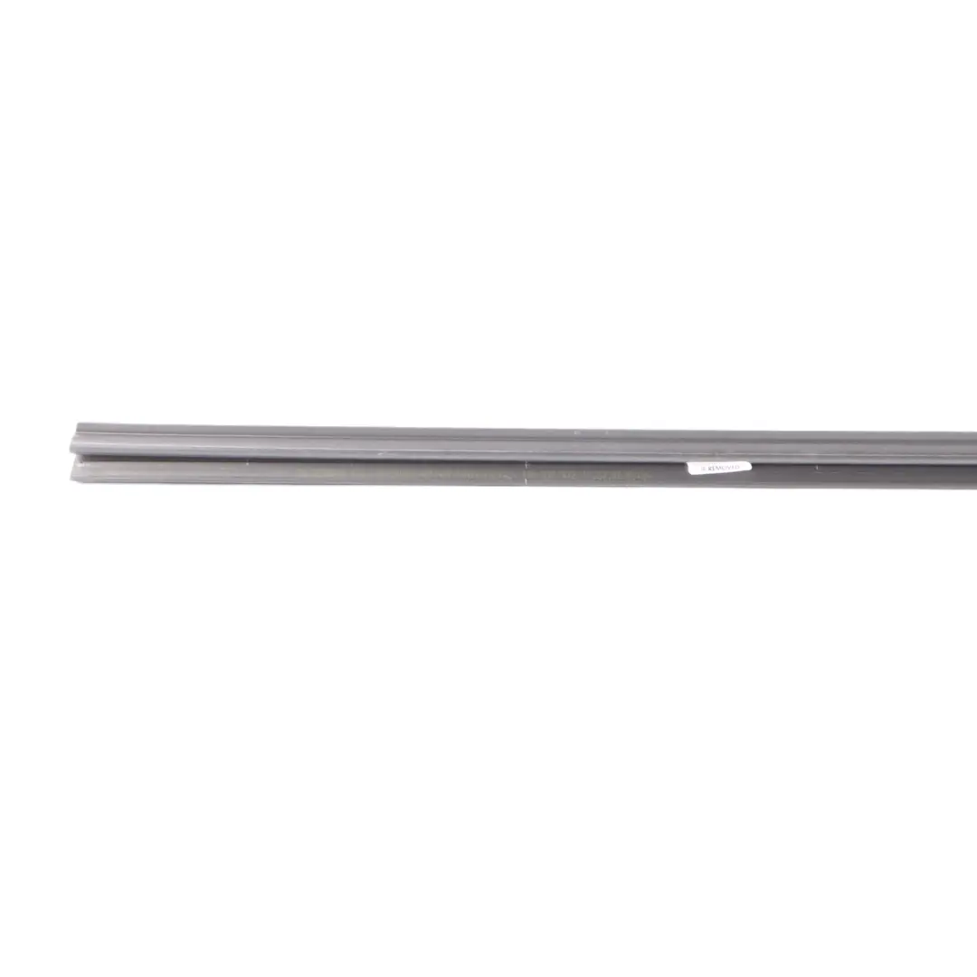 Volkswagen VW Touran 1T Front Door Window Seal Gasket Strip Right O/S - SKU 1T0837472B - Part number 1T0837472B