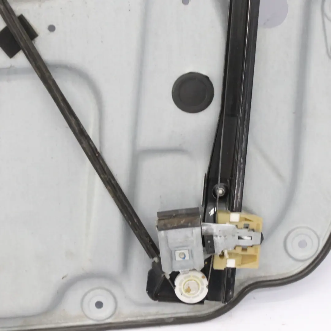 Lève-Vitre Panneau Avant Gauche pour Volkswagen Caddy Maxi à propos du numéro de pièce 1T0837755M Volkswagen Caddy Maxi Lève-Vitre Panneau Avant Gauche - SKU 1T0837755M - Numéro de pièce 1T0837755M