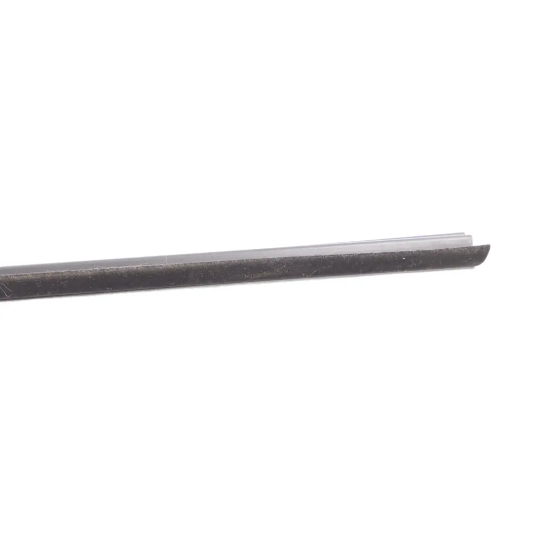Volkswagen Touran 1T Window Weatherstrip Door Rear Right O/S Sealing - SKU 1T0839478C - Part number 1T0839478C