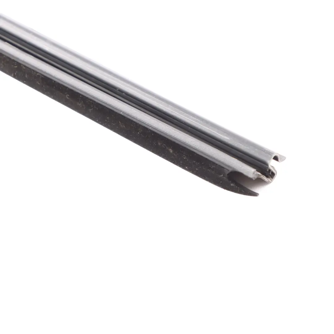 Volkswagen Touran 1T Window Weatherstrip Door Rear Right O/S Sealing - SKU 1T0839478C - Part number 1T0839478C