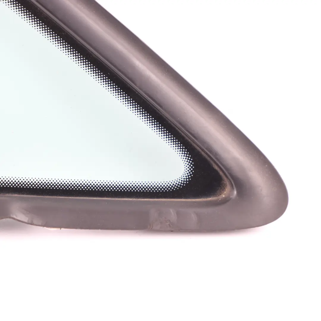 Quarter Window Front Door Right Side O/S Triangle Glass AS2 to Volkswagen Touran 1T with Part number 1T0845412 Volkswagen Touran 1T Quarter Window Front Door Right Side O/S Triangle Glass AS2 - SKU 1T0845412 - Part number 1T0845412