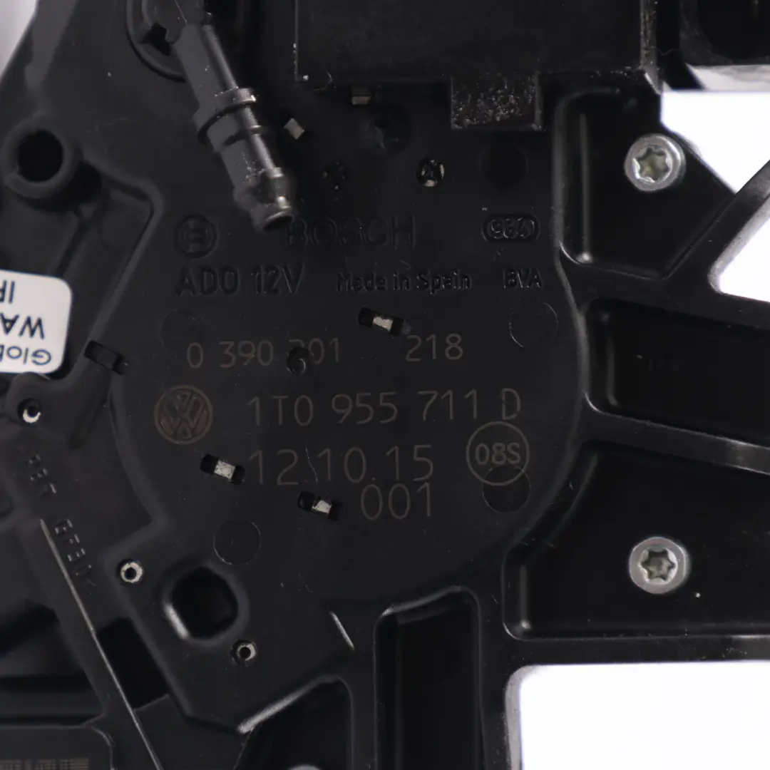 Kofferraum Heckklappenwischermotor Hinten für Volkswagen Caddy Touran T1 mit Teilenummer 1T0955711D Volkswagen Caddy Touran T1 Kofferraum Heckklappenwischermotor Hinten - SKU 1T0955711D - Teilenummer 1T0955711D