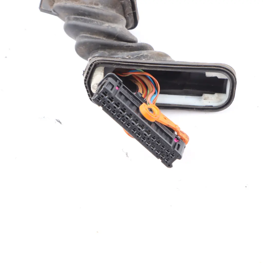 Front Door Right O/S Electrical Wiring Harness to Volkswagen Touran 1T with Part number 1T0971121L Volkswagen Touran 1T Front Door Right O/S Electrical Wiring Harness - SKU 1T0971121L - Part number 1T0971121L