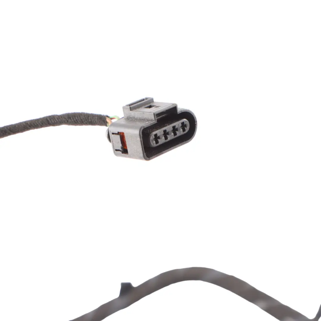 Trunk Tailgate Rear Right O/S Plug Socket Wiring to Volkswagen VW Touran with Part number 1T0971148 Volkswagen VW Touran Trunk Tailgate Rear Right O/S Plug Socket Wiring - SKU 1T0971148 - Part number 1T0971148