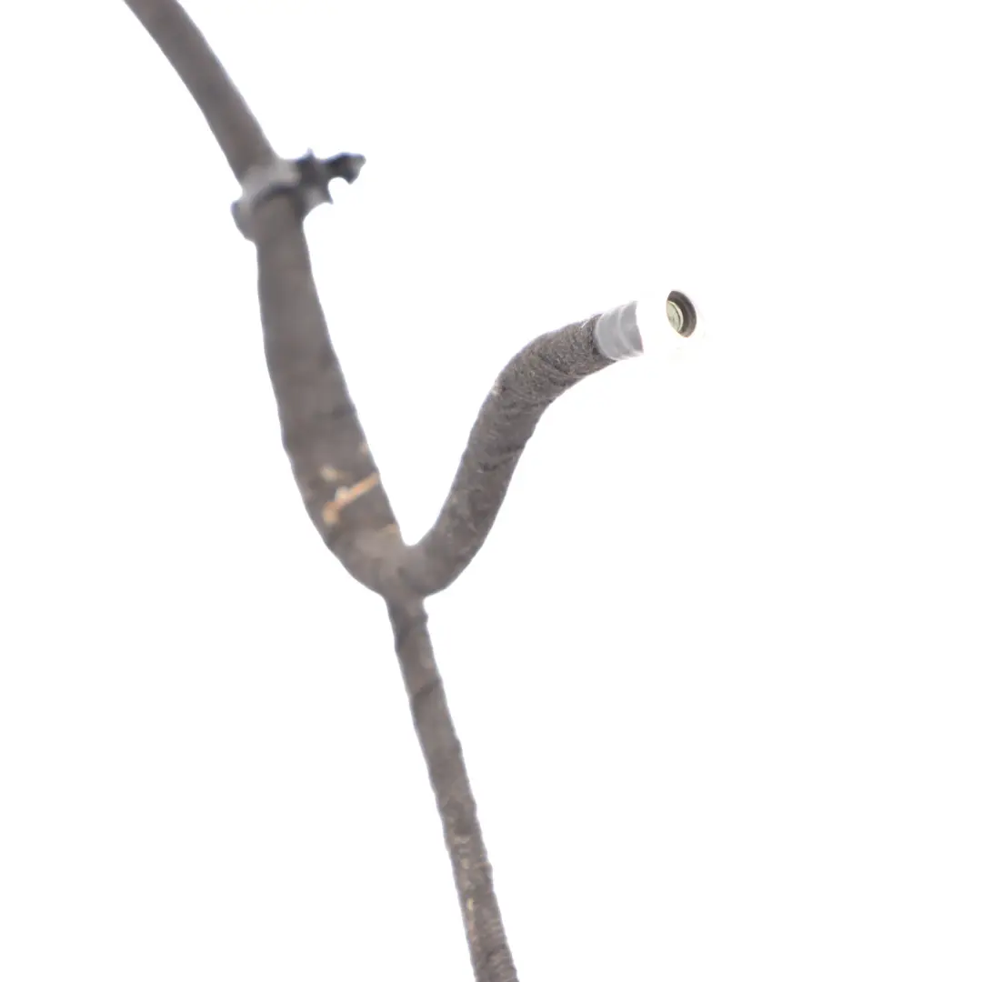 Trunk Tailgate Rear Right O/S Plug Socket Wiring to Volkswagen VW Touran with Part number 1T0971148 Volkswagen VW Touran Trunk Tailgate Rear Right O/S Plug Socket Wiring - SKU 1T0971148 - Part number 1T0971148