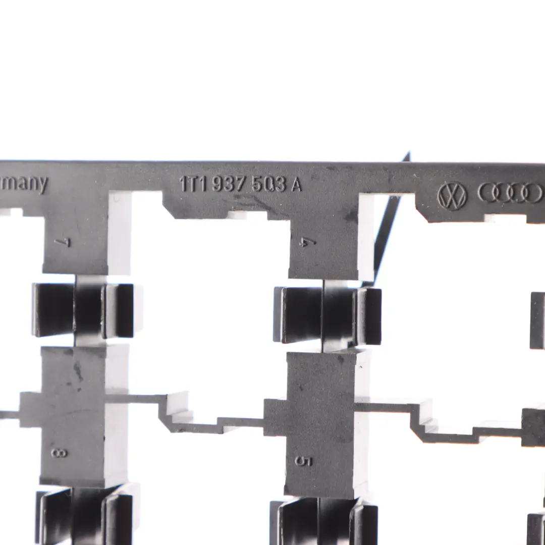 Fuse Box Relay Control Unit Bracket Module to Volkswagen Touran 1T with Part number 1T1937503A Volkswagen Touran 1T Fuse Box Relay Control Unit Bracket Module - SKU 1T1937503A - Part number 1T1937503A