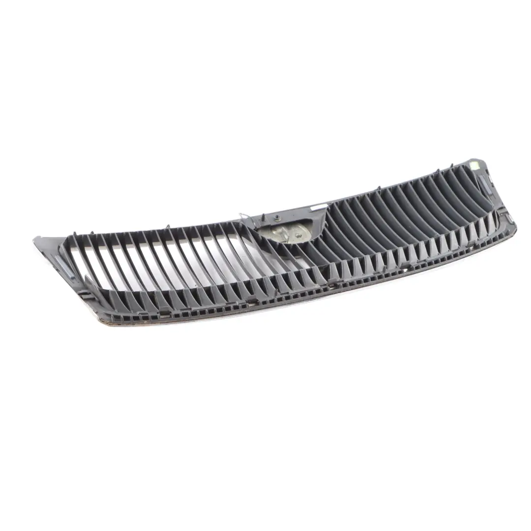 Skoda Octavia II Centre Upper Front Grille Radiator Panel - SKU 1Z0853668 - Part number 1Z0853668