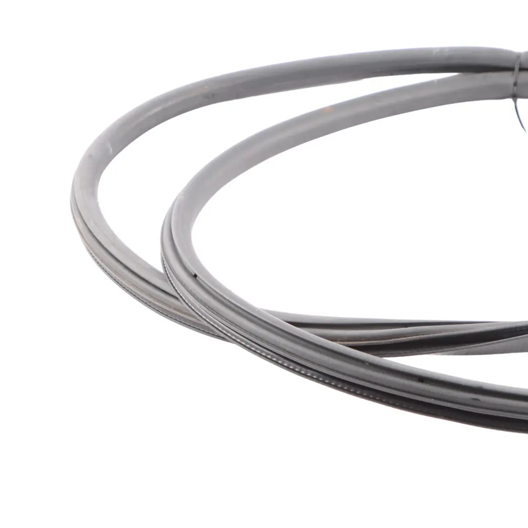 Front Door Trim Strip Right O/S Seal Gasket Rubber to Skoda Octavia II with Part number 1Z0867365D Skoda Octavia II Front Door Trim Strip Right O/S Seal Gasket Rubber - SKU 1Z0867365D - Part number 1Z0867365D