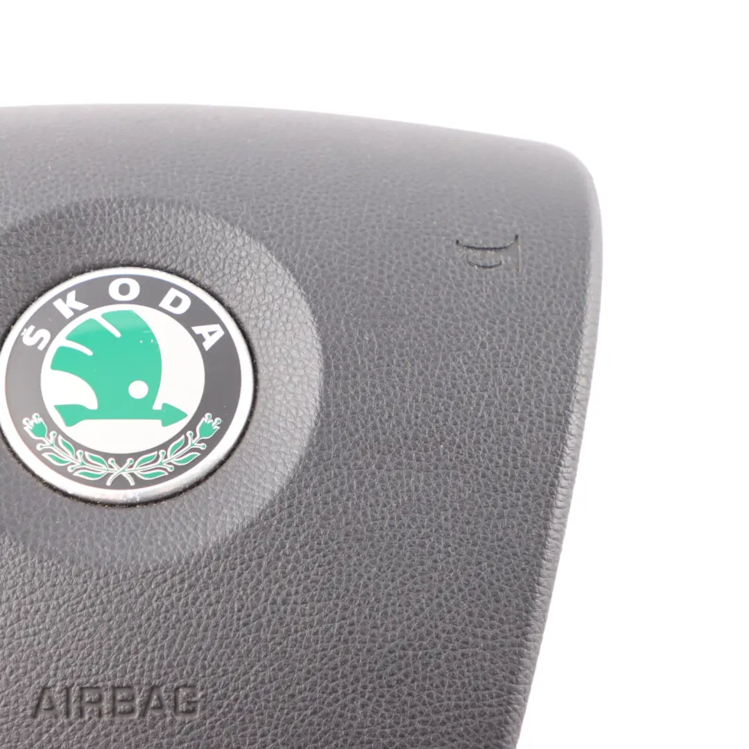 Mk2 Steering Wheel Air Module Driver's Side to Skoda Octavia with Part number 1Z0880201AN Skoda Octavia Mk2 Steering Wheel Air Module Driver's Side - SKU 1Z0880201AN - Part number 1Z0880201AN