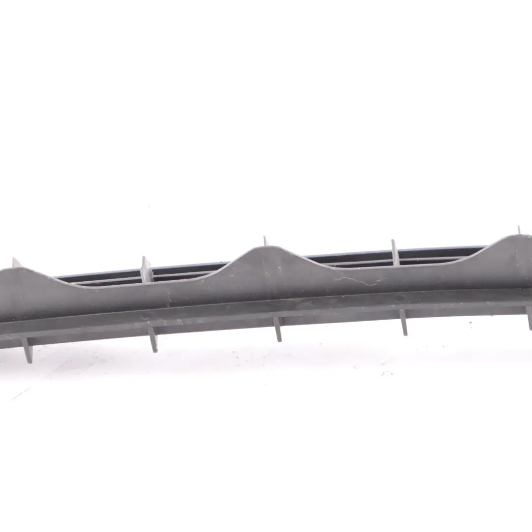 Staffa Paraurti Posteriore Destra Supporto Portante per Skoda Octavia II con numero di parte 1Z5807864 Skoda Octavia II Staffa Paraurti Posteriore Destra Supporto Portante - SKU 1Z5807864 - Numero di parte 1Z5807864