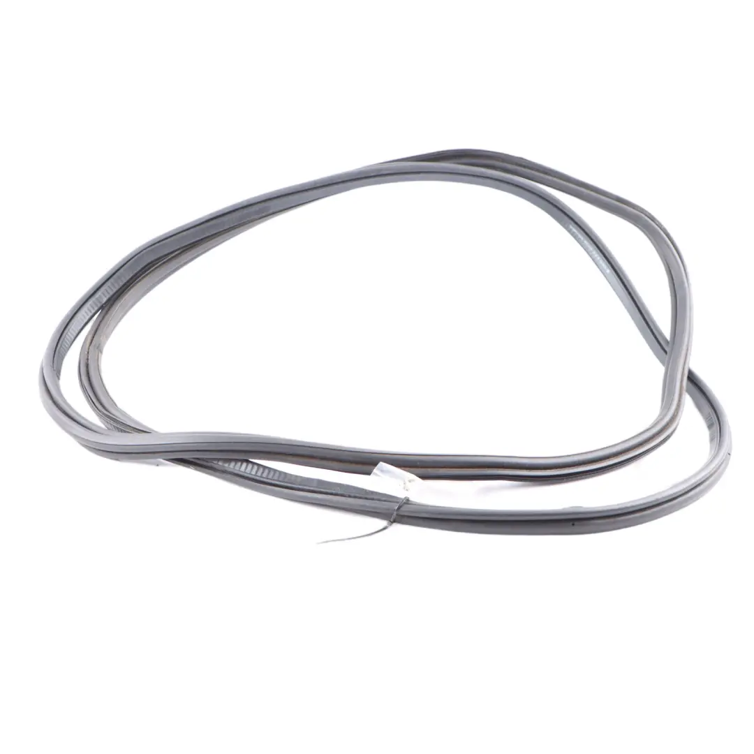 Joint caoutchouc coffre Porte arrière Bagages pour Skoda Octavia II à propos du numéro de pièce 1Z5827705A Skoda Octavia II Joint caoutchouc coffre Porte arrière Bagages - SKU 1Z5827705A - Numéro de pièce 1Z5827705A