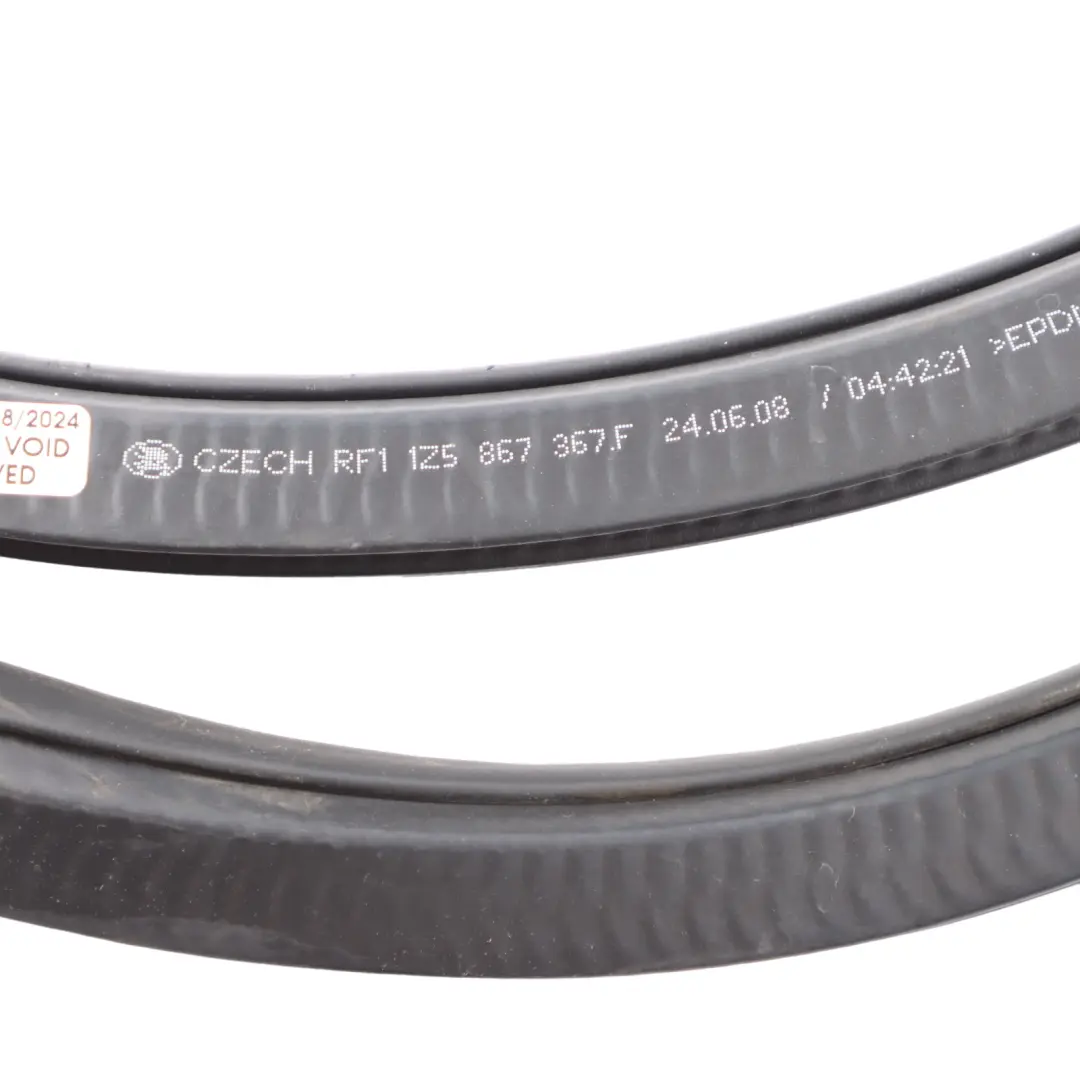 Skoda Octavia II Hatchback Rear Door Left Right N/O/S Seal Gasket - SKU 1Z5867367F - Part number 1Z5867367F