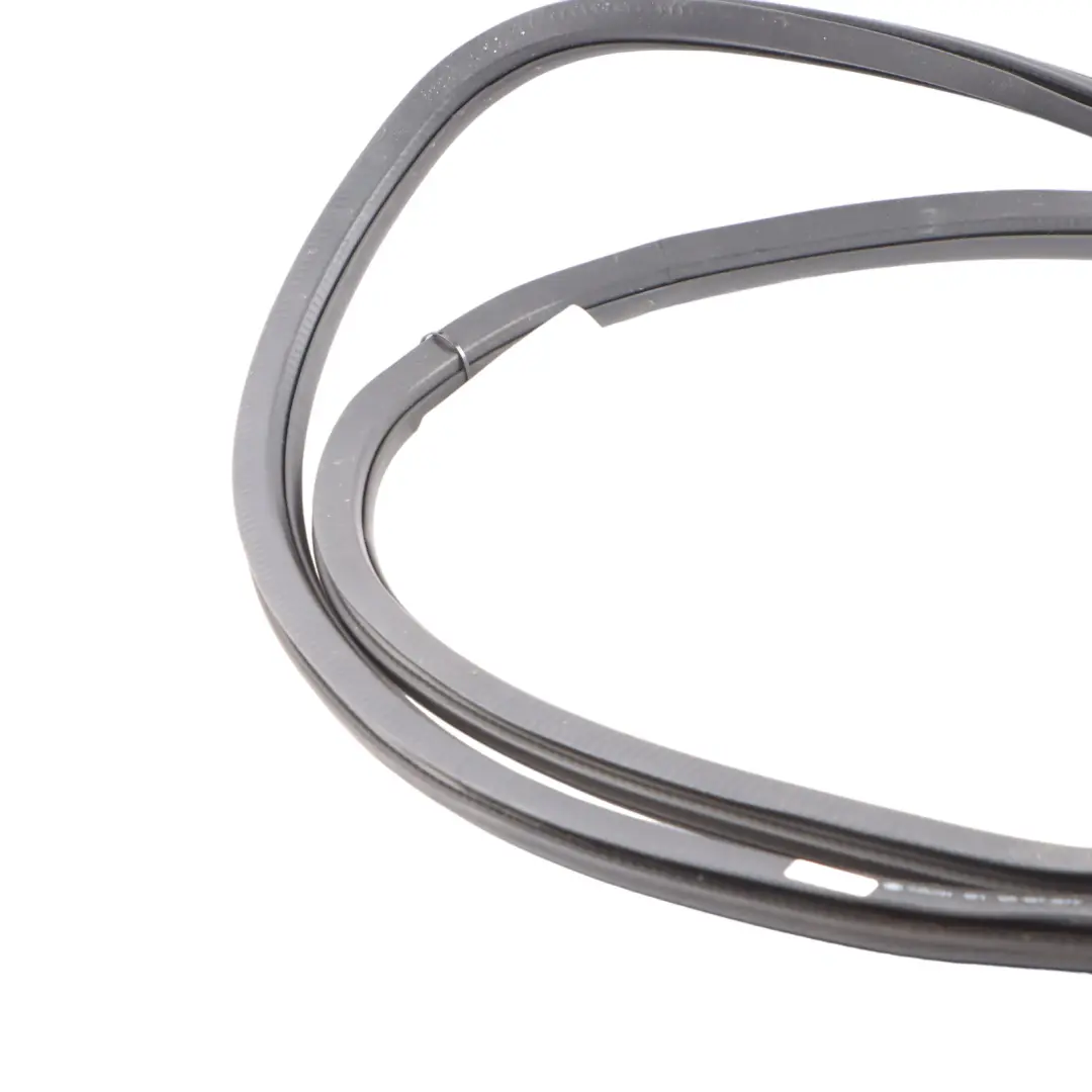 Door Left Right N/O/S Seal Gasket to Skoda Octavia II Hatchback Rear with Part number 1Z5867367L Skoda Octavia II Hatchback Rear Door Left Right N/O/S Seal Gasket - SKU 1Z5867367L - Part number 1Z5867367L