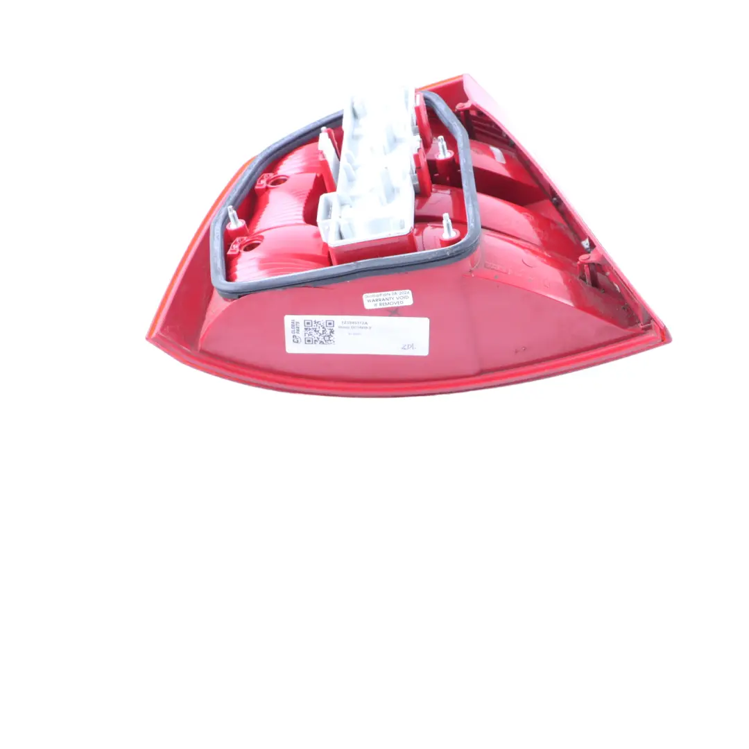 Mk2 Taillight Tail Light Lamp Side Panel Rear Right O/S to Skoda Octavia with Part number 1Z5945112A Skoda Octavia Mk2 Taillight Tail Light Lamp Side Panel Rear Right O/S - SKU 1Z5945112A - Part number 1Z5945112A